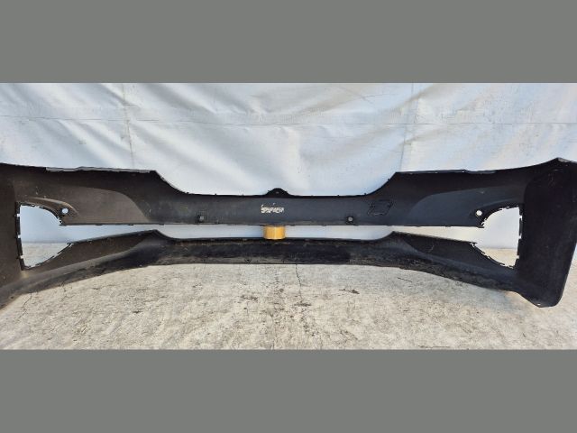 bontott BMW 5 G30 Első Lökhárító (Üresen)