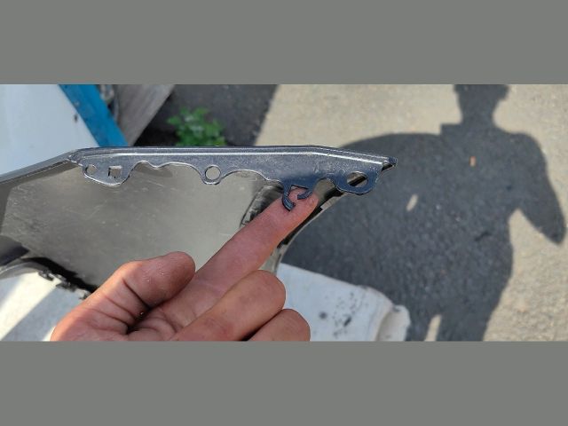 bontott BMW 5 G30 Első Lökhárító (Üresen)