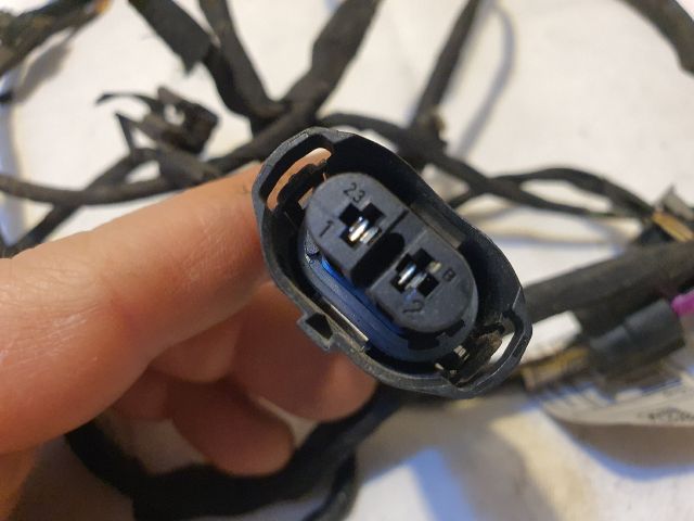 bontott BMW 5 G30 Első Tolatóradar Kábelköteg