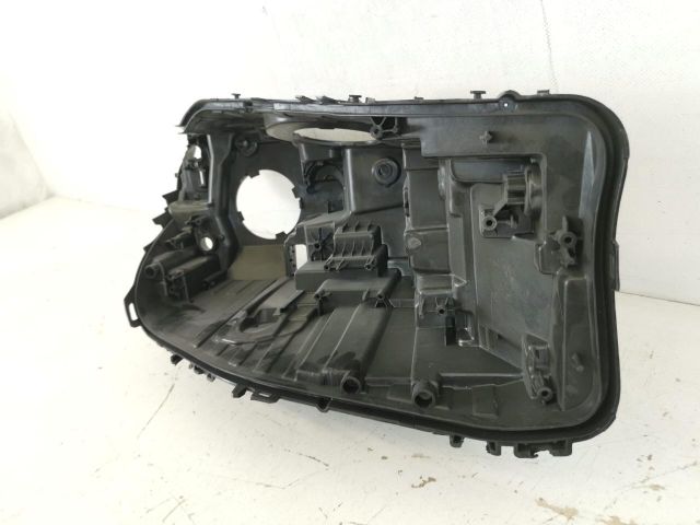 bontott BMW 5 G30 Fényszóróház