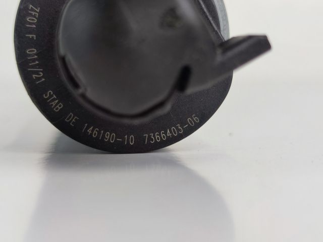 bontott BMW 5 G30 Gázrugós Kitámasztó Teleszkóp Csomagtérajtó Bal