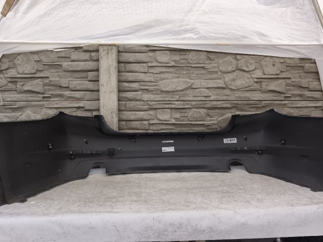 bontott BMW 5 G30 Hátsó Lökhárító (Üresen)