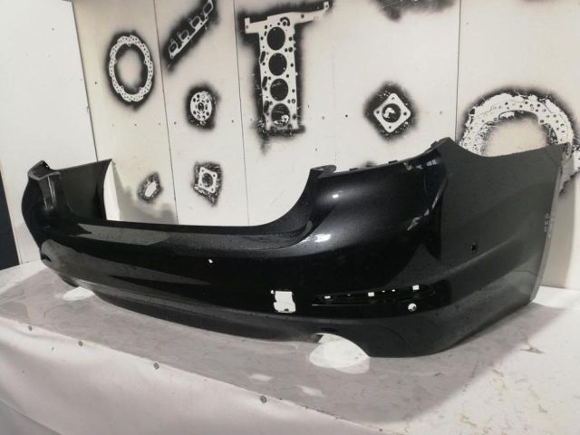 bontott BMW 5 G30 Hátsó Lökhárító (Üresen)