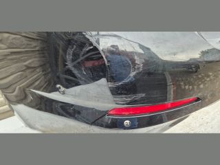 bontott BMW 5 G30 Hátsó Lökhárító (Üresen)