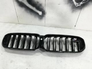 bontott BMW 5 G30 Hűtőrács