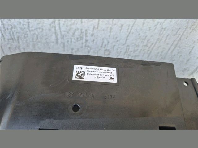 bontott BMW 5 G30 Hűtőrács