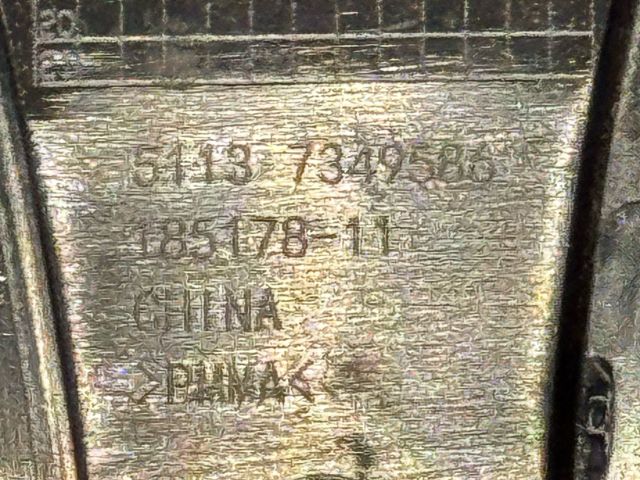 bontott BMW 5 G30 Hűtőrács