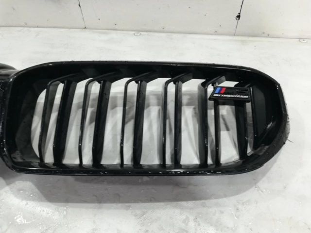 bontott BMW 5 G30 Hűtőrács