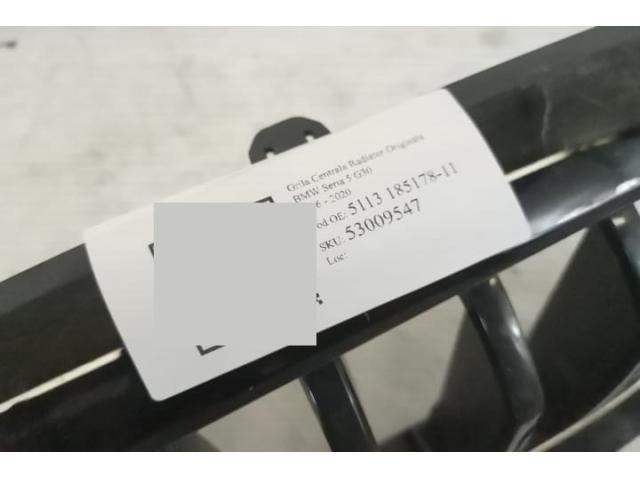 bontott BMW 5 G30 Hűtőrács