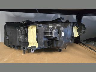 bontott BMW 5 G30 Jobb Fényszóró