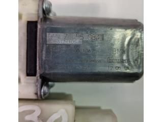 bontott BMW 5 G30 Jobb hátsó Ablakemelő Motor