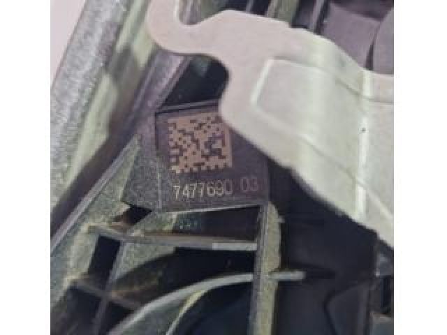 bontott BMW 5 G30 Jobb hátsó Ajtózár