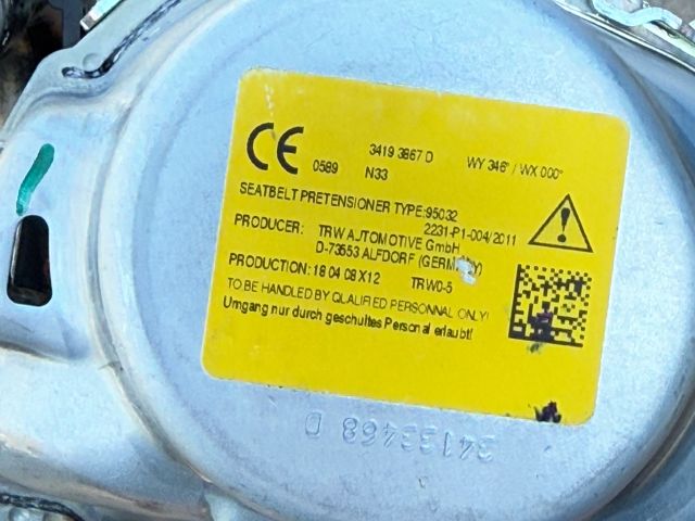 bontott BMW 5 G30 Jobb hátsó Biztonsági Öv