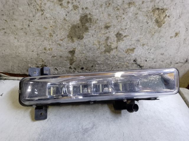 bontott BMW 5 G30 Jobb Ködfényszóró