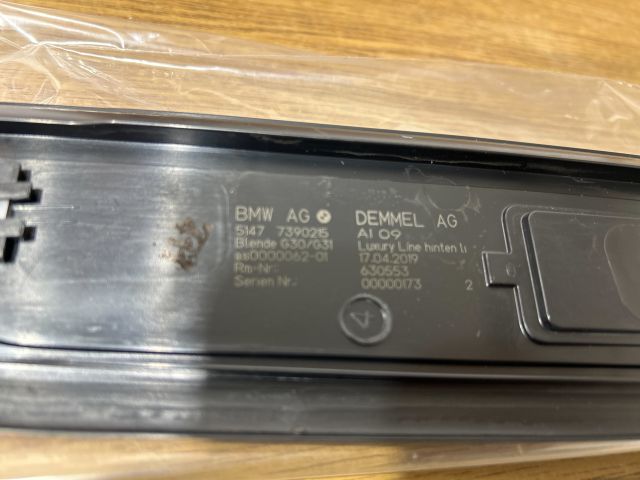 bontott BMW 5 G30 Küszöb Burkolat