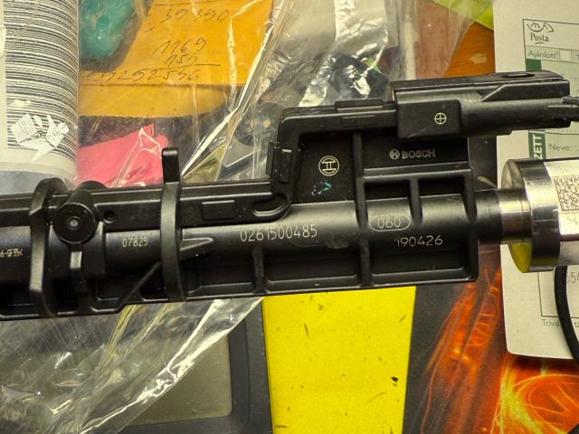 bontott BMW 5 G30 Porlasztó Sor / Híd