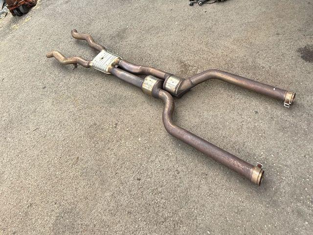 bontott BMW 5 G30 Középső Kipufogó Dob