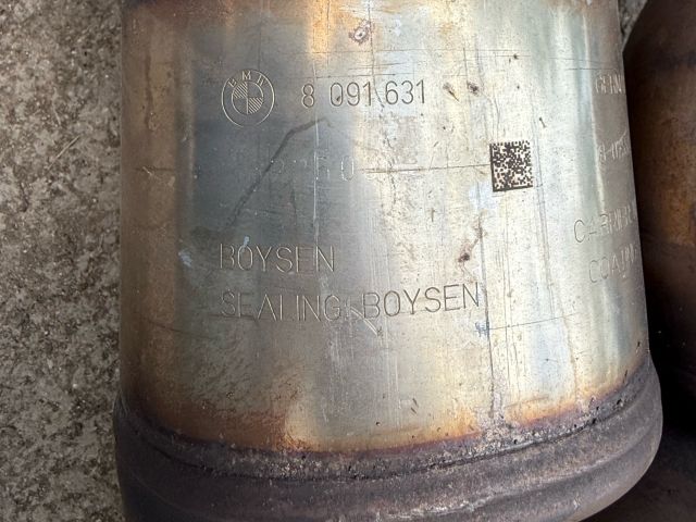 bontott BMW 5 G30 Középső Kipufogó Dob