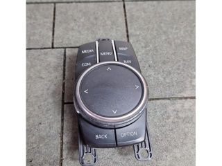 bontott BMW 5 G30 Multimédia Vezérlő