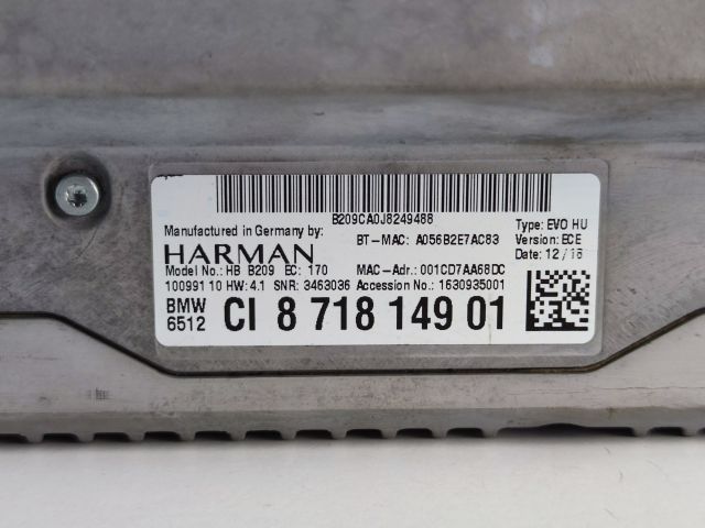 bontott BMW 5 G30 Navigációs Fejegység