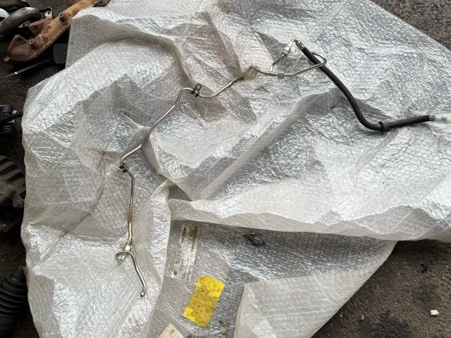 bontott BMW 5 G30 Üzemanyagcső