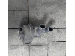 bontott BMW 5 G31 Vízpumpa