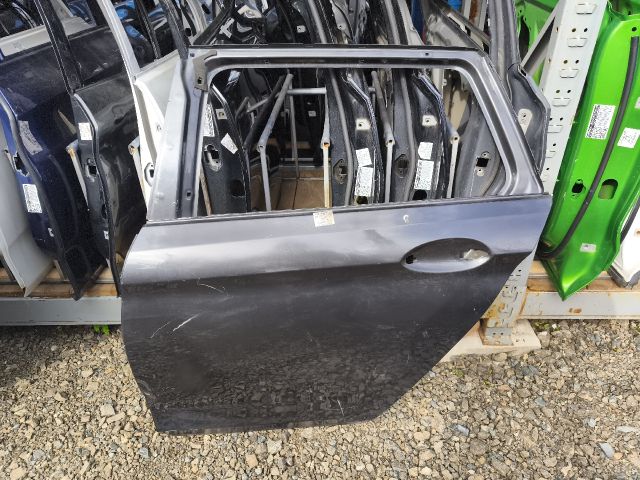 bontott BMW 5 G31 Bal hátsó Ajtó (Üres lemez)