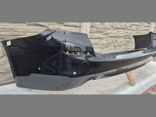 bontott BMW 5 G31 Hátsó Lökhárító (Üresen)