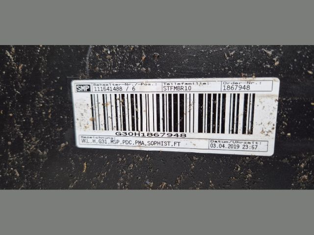 bontott BMW 5 G31 Hátsó Lökhárító (Üresen)