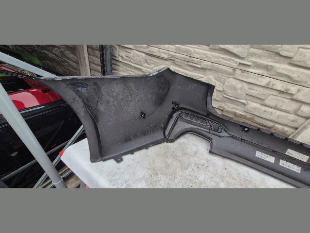 bontott BMW 5 G31 Hátsó Lökhárító (Üresen)