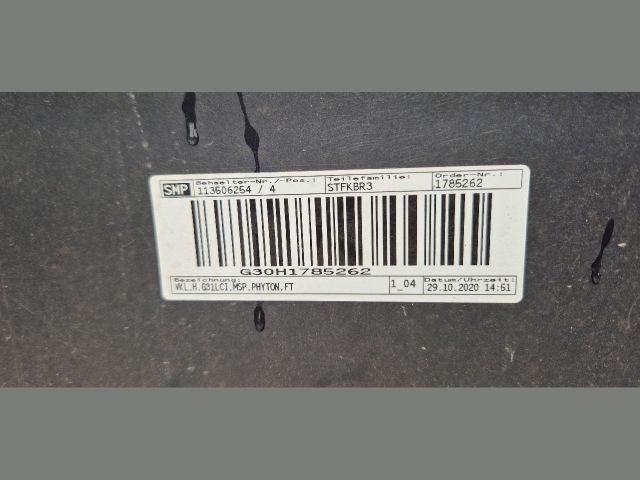 bontott BMW 5 G31 Hátsó Lökhárító (Üresen)