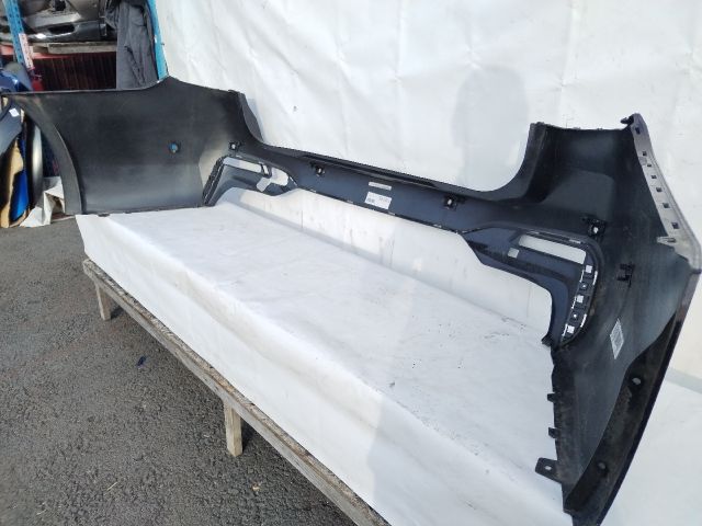 bontott BMW 5 G31 Hátsó Lökhárító (Üresen)