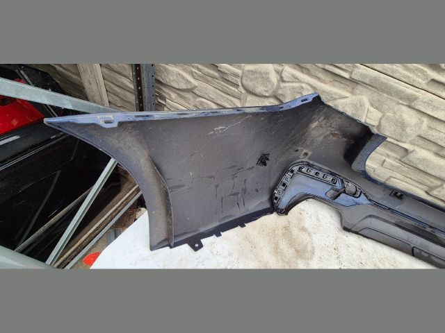 bontott BMW 5 G31 Hátsó Lökhárító (Üresen)