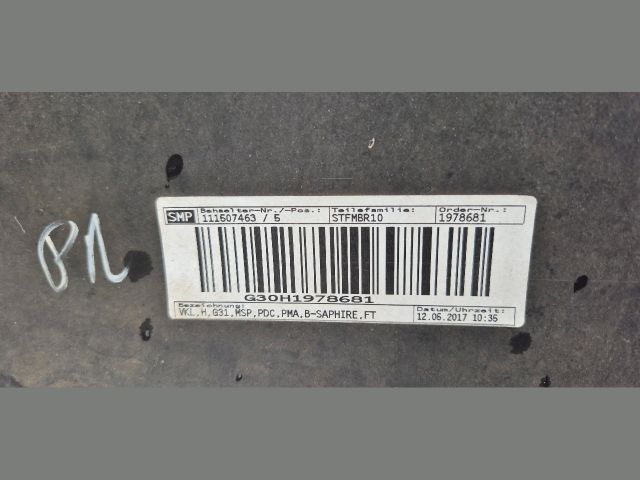 bontott BMW 5 G31 Hátsó Lökhárító (Üresen)