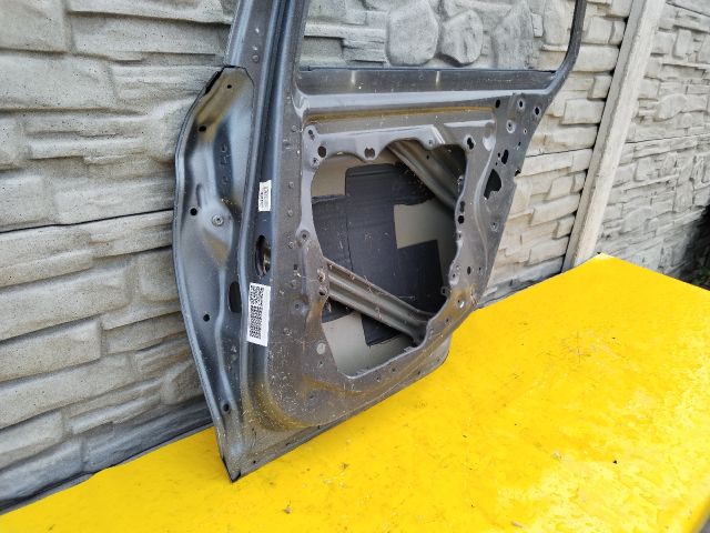 bontott BMW 5 G31 Jobb hátsó Ajtó (Üres lemez)