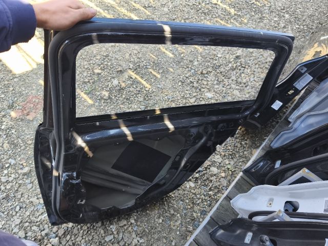 bontott BMW 5 G31 Jobb hátsó Ajtó (Üres lemez)