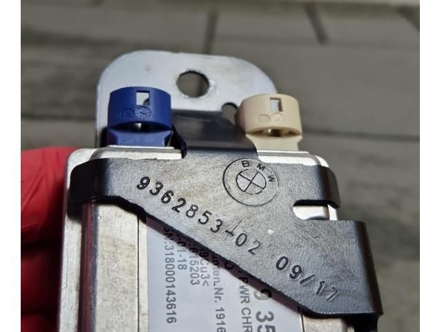 bontott BMW 5 G31 USB HUB