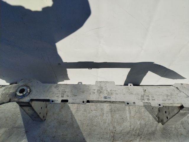 bontott BMW 5 G60, G90, G68 Első Lökhárító Merevítő (Fém)