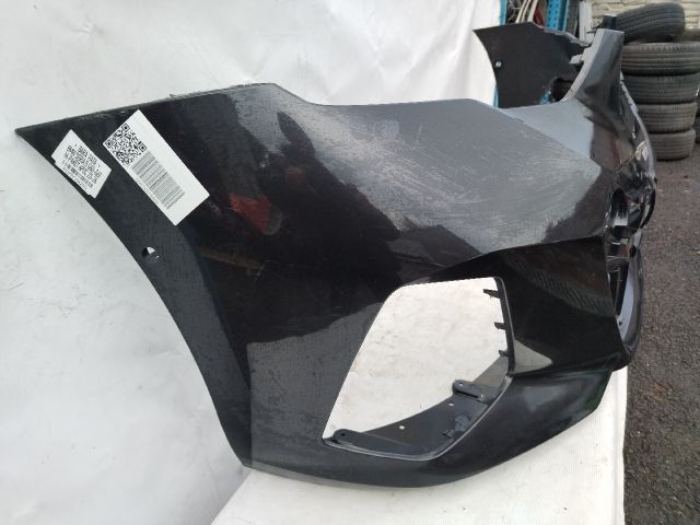 bontott BMW 5 G60, G90, G68 Első Lökhárító (Üresen)