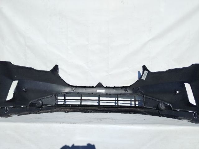 bontott BMW 5 G60, G90, G68 Első Lökhárító (Üresen)