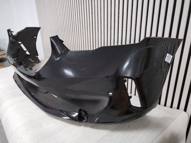 bontott BMW 5 G60, G90, G68 Első Lökhárító (Üresen)