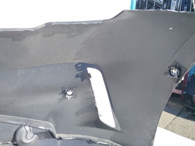 bontott BMW 5 G60, G90, G68 Első Lökhárító (Üresen)