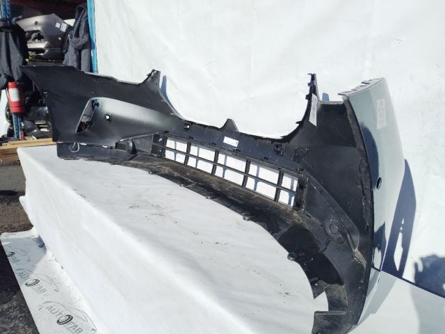 bontott BMW 5 G60, G90, G68 Első Lökhárító (Üresen)