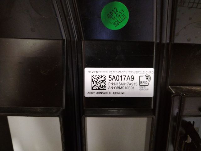 bontott BMW 5 G60, G90, G68 Hűtőrács