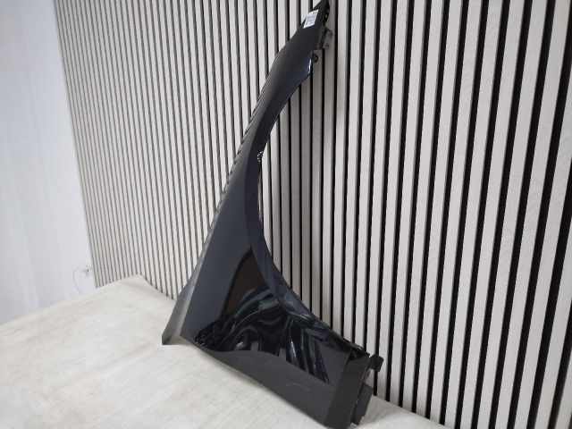 bontott BMW 5 G60, G90, G68 Jobb első Sárvédő