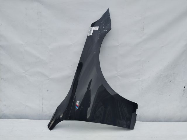 bontott BMW 5 G60, G90, G68 Jobb első Sárvédő