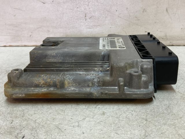 bontott BMW 5 GT Motorvezérlő