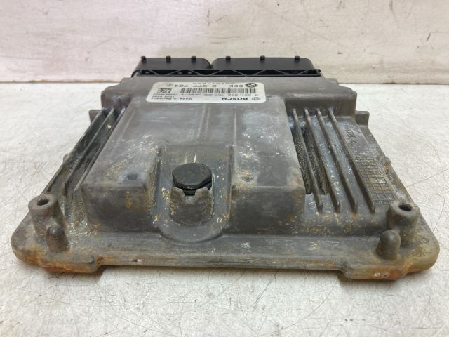 bontott BMW 5 GT Motorvezérlő