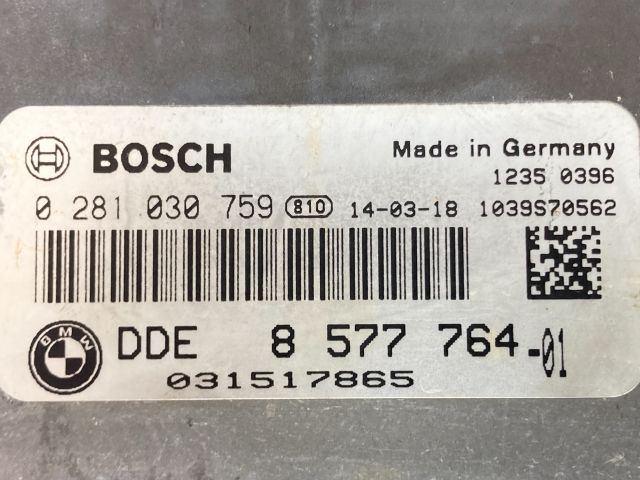 bontott BMW 5 GT Motorvezérlő