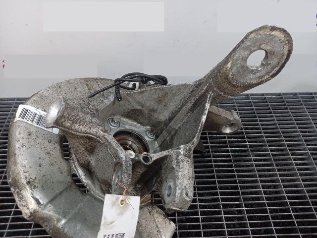 bontott BMW 5 GT Bal hátsó Csonkállvány